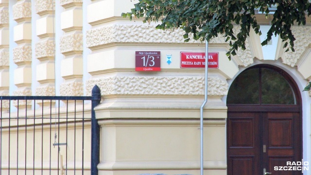 Niecałe dwie godziny trwało spotkanie w Kancelarii Premiera poświęcone możliwościom wznowienia współpracy Polski i Ukrainy w sprawie przewozu zbóż.