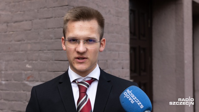 Pierwszy obowiązkowy egzamin już za nimi. W piątek czas na języki obce, a w poniedziałek - matematyka. Rozpoczął się maturalny maraton.