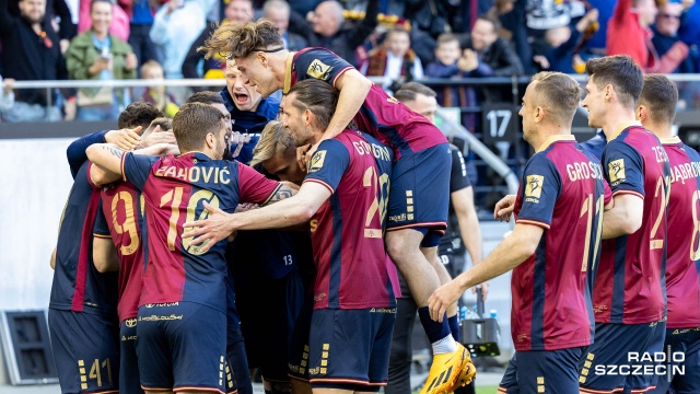 Pogoń pokonuje Legię [ZDJĘCIA]