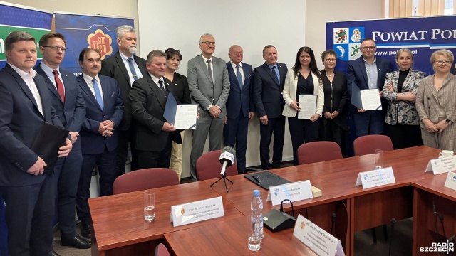 W Policach powstanie szkoła, która będzie uczyć na potrzeby branży chemicznej. Na ten cel Starostwo Powiatowe otrzymało z Ministerstwa Edukacji i Nauki 13 milionów złotych.
