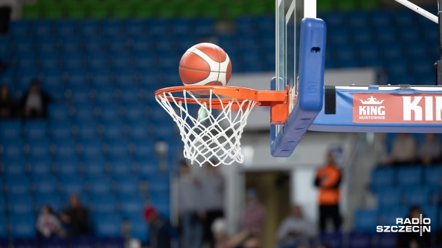Koszykarskich emocji ciąg dalszy. Koszykarze Kinga po środowym sukcesie w pojedynku z Anwilem Włocławek już w sobotę rozpoczną zmagania o awans do finału mistrzostw Polski.