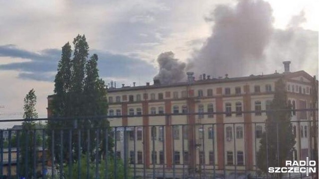 Pożar w szczecińskiej fabryce czekolady. Do zdarzenia doszło chwilę przed godziną 19.