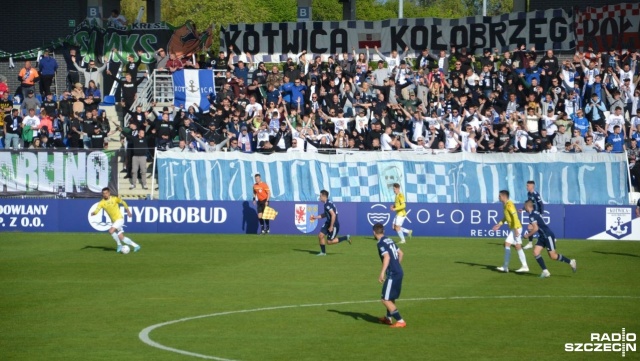 Podział punktów w drugoligowym hicie w Kołobrzegu. Walcząca o bezpośredni awans Kotwica zremisowała z Motorem Lublin, który po świetnej rundzie wiosennej dołączył do ligowej czołówki.