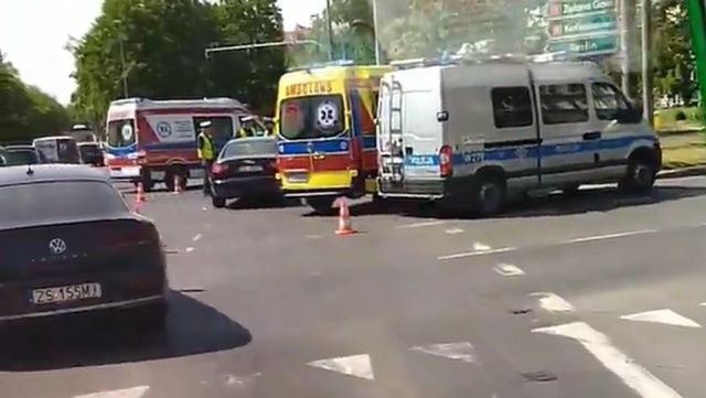 Częściowo zablokowany jest plac Kościuszki w Szczecinie.