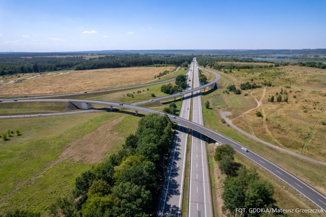 Kolejne zmiany w organizacji ruchu na szczecińskim węźle Klucz. Chodzi o kierowców jadących Autostradą A6 od strony Kołbaskowa w kierunku Goleniowa.