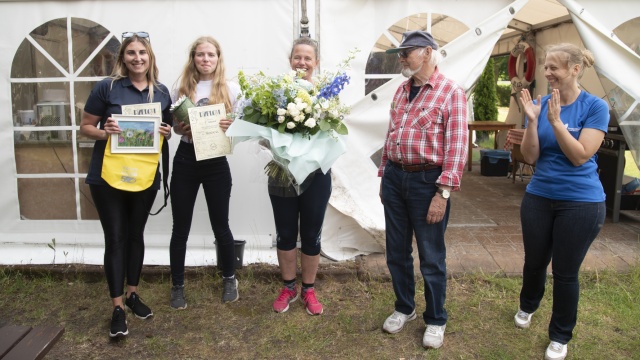 Sześć jachtów blastowych z wyłącznie żeńską załogą ścigało się w sobotę na jeziorze Dąbie. To w ramach Damskich Regat o Bukiet Jeziora Dąbie w Szczecinie.