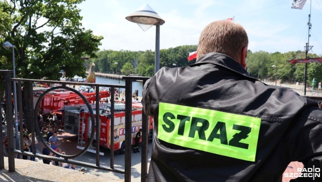 W Kołobrzegu trwa festyn charytatywny Budzimy Piotrka zorganizowany z myślą o strażaku, który uległ tragicznemu wypadkowi.