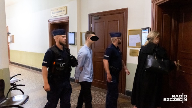 15 lat pozbawienia wolności dla nastoletniego nożownika z Gryfina za zabójstwo.