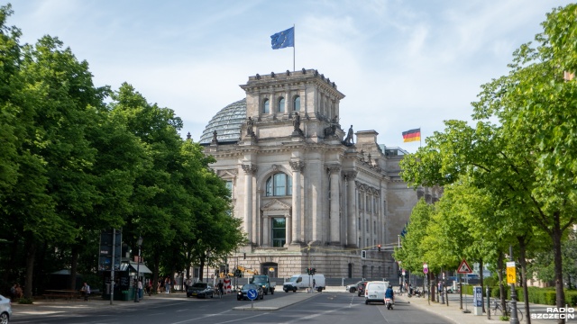 Niemiecki Bundestag zajmuje się w środę projektem budżetu na 2024 rok. W rządzie trwa spór wokół podstawowego zasiłku dla dzieci i zasad przyznawania świadczeń wychowawczych.