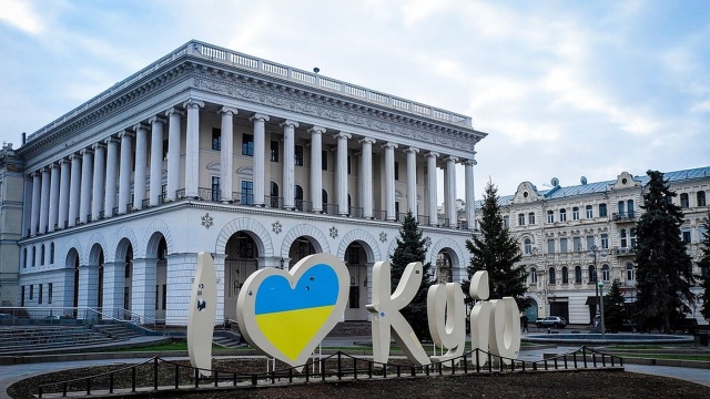 W sądzie w stolicy Ukrainy, Kijowie, zginął mężczyzna, który wysadził się w powietrze.