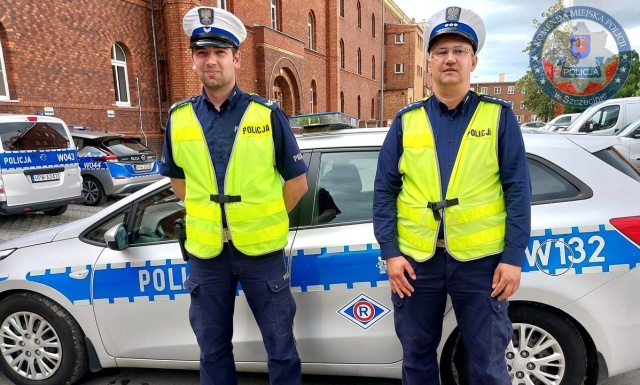 Policjanci ze Szczecina pomogli uratować życie 11-latka. Eskortowali go do szpitala, by jak najszybciej dostał się na operację ratującą życie.