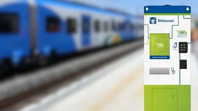 Inwestycja jeszcze nie gotowa, ale wiemy już jak kupimy bilety na Szczecińską Kolej Metropolitalną. Rozstrzygnięty został przetarg na dostawcę biletomatów. Pokazał on wizualizacje urządzeń.