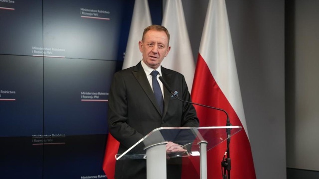 Minister rolnictwa i rozwoju wsi Robert Telus wyraził nadzieję, że zakaz importu zboża z Ukrainy do Polski zostanie utrzymany po 15 września.