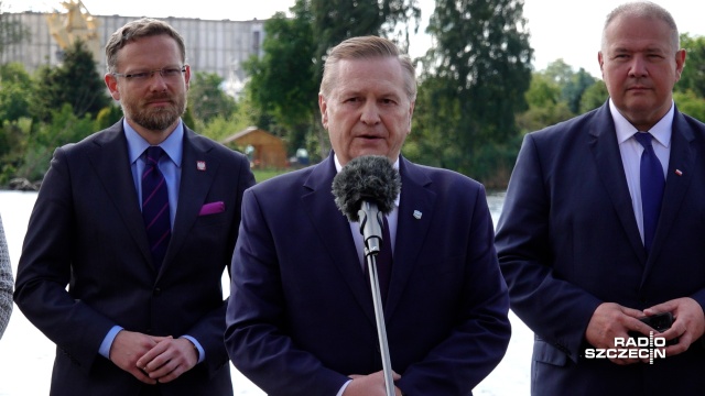 Firmy, które zrzucają do Odry zasolone ścieki, będą więcej płacić za usługi wodne. To jedno z założeń specjalnej ustawy dotyczącej Odry, którą przyjął Sejm, a która teraz jest w Senacie.