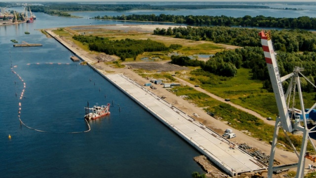 Pierwsza część Nabrzeża Czeskiego w szczecińskim porcie przystosowana do głębokości 12,5 metra.