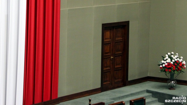 Sejm odrzucił weto Senatu do nowelizacji ustawy o powołaniu komisji do spraw badania wpływów rosyjskich na bezpieczeństwo wewnętrzne Polski w latach 2007-2022.