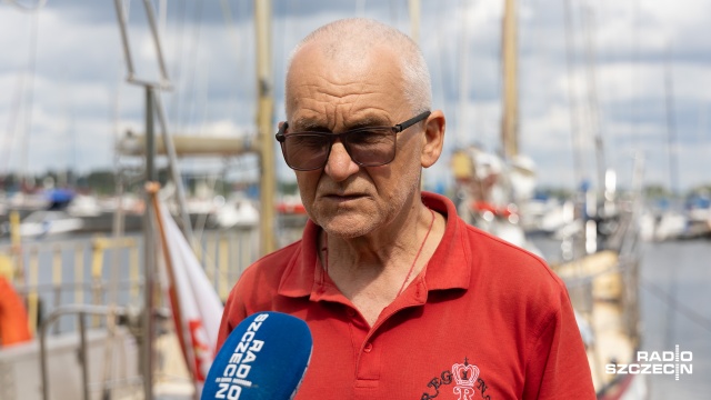 Po piętnastu miesiącach wrócił z dalekiej wyprawy, jak się okazało nie ma gdzie zostawić swojej łodzi. Szczeciński żeglarz Grzegorz Węgrzyn wrócił z rejsu do Arktyki. Wcześniej swoją łodź cumował w Centrum Żeglarskim.