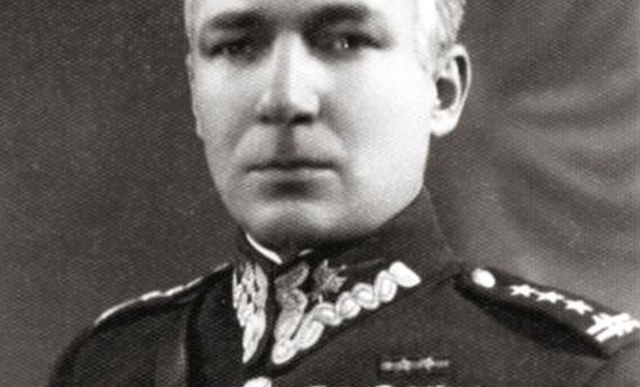Walczył w Legionach, podczas pierwszej i drugiej wojny światowej. Zdobywał Wilno, uczestniczył w wyprawie kijowskiej i dowodził Podlaską Brygadą Kawalerii.