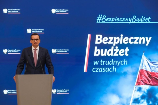 Premier Mateusz Morawiecki zapewnił, że przyjęta w czwartek ustawa budżetowa na 2024 rok zapewnia Polsce bezpieczeństwo w trudnych czasach.