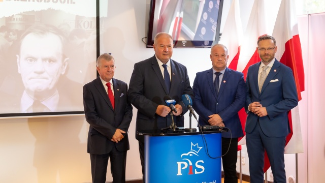 To jest spór o detale - tak politycy Prawa i Sprawiedliwości komentują orzeczenie Sądu Okręgowego w Warszawie. Chodzi o treść jednego z przedwyborczych spotów.