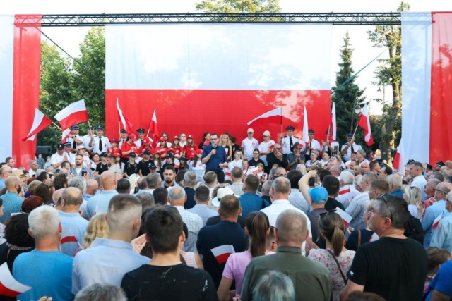 Komitet wyborczy Prawa i Sprawiedliwości rozpoczął kampanię Tusk znaczy bezrobocie.