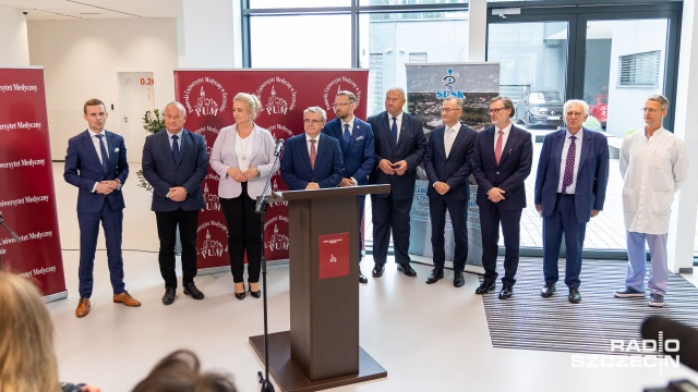 Ponad pół miliarda złotych trafiło dziś do Pomorskiego Uniwersytetu Medycznego w Szczecinie. To środki na dwie duże inwestycje.
