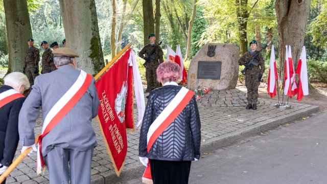 Na Cmentarzu Centralnym w Szczecinie odbyły się uroczyste obchody 84. rocznicy wybuchu II wojny światowej.