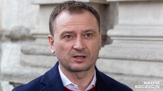 Sympatyk Platformy Obywatelskiej, który zakłócał legalną pikietę protestującą w Skawinie przeciw wiecowi zorganizowanemu przez Rafała Trzaskowskiego, trafił do krakowskiego więzienia przy ulicy Montelupich - ustalił portal tvp.info. Zatrzymany 27-letni Filip F. był wcześniej notowany i poszukiwany przez policję - informuje TVP Info.