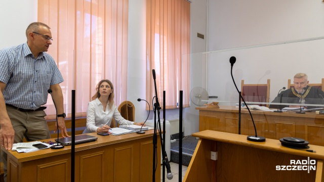 Sprawa mobbingu w Urzędzie Marszałkowskim trafiła na wokandę. Urząd pozwał były szef kancelarii Sejmiku Województwa Zachodniopomorskiego Marcin Badowski. W czwartek odbyła się pierwsza rozprawa w Sądzie Rejonowym w Szczecinie.