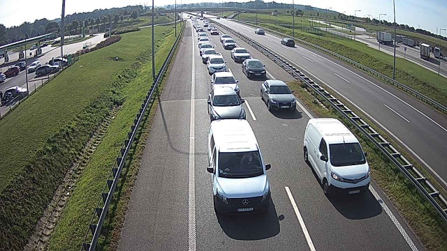 Kolejna trudna sobota dla kierowców na ekspresowej S3.