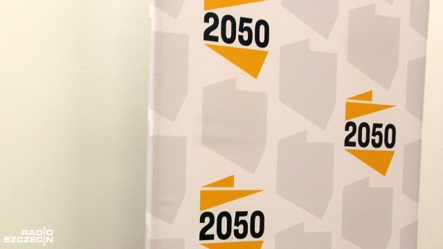 Michał Kobosko z Polski 2050 powiedział, że koalicyjny komitet wyborczy Trzecia Droga nie widzi powodów, by ponosić wiek emerytalny. W Programie 3 Polskiego Radia podkreślił, że warto stworzyć system zachęt do przechodzenia na emeryturę później, aby zapewnić sobie wyższe świadczenia.