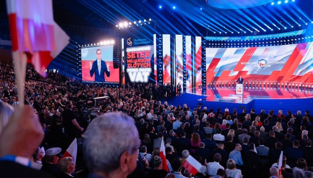 Premier Mateusz Morawiecki powiedział podczas konwencji programowej Prawa i Sprawiedliwości BezpiecznaPolska w Katowicach, że podczas wyborów parlamentarnych Polacy zdecydują czy nasz kraj będzie silny i bezpieczny.