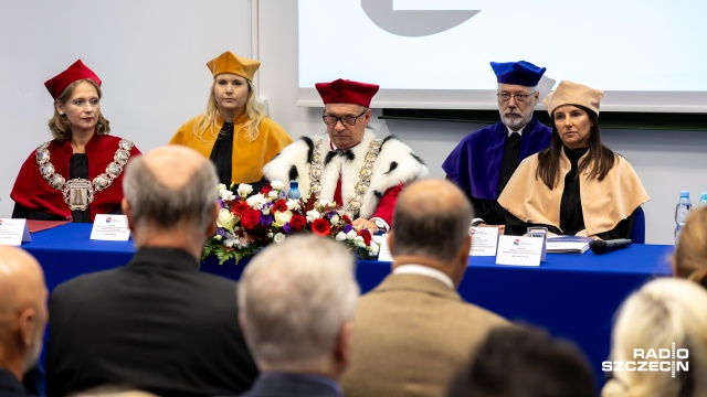 Nowi studenci kryminologii, psychologii czy obronności Akademii Nauk Stosowanych TWP w Szczecinie zainaugurowali rok akademicki.