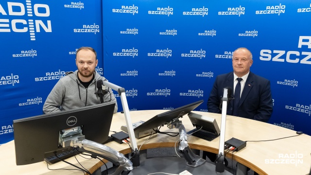Poseł Prawa i Sprawiedliwości komentuje debatę wyborczą w TVP. Donald Tusk nie odpowiedział na żadne pytanie - zwracał uwagę Artur Szałabawka przekonując w Rozmowach pod krawatem, że przewodniczący PO przegrał starcie z liderem Zjednoczonej Prawicy, premierem Mateuszem Morawieckim.