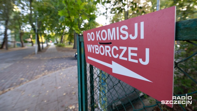 57,45 procent - taka frekwencja wyborcza jest w województwie zachodniopomorskim. Dane zebrane do godziny 17 podała Państwowa Komisja Wyborcza.
