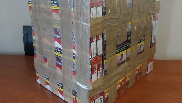 Pogranicznicy z przejścia Świnoujście-Ahlbeck udaremnili przemyt 7 000 papierosów pochodzących z przemytu.