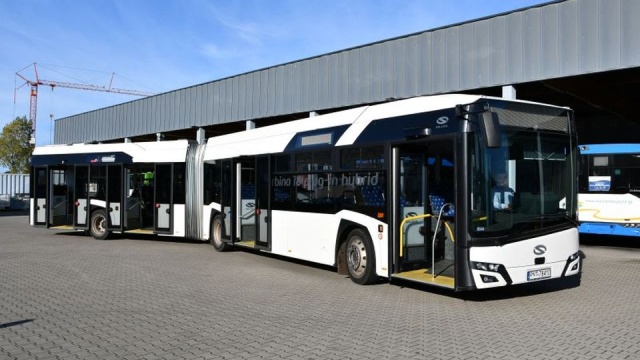 Świnoujście testuje przegubowy autobus hybrydowy.