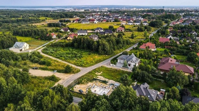 Umowa z wykonawcą podpisana, wkrótce ruszy przebudowa: chodzi o remont ulic Kredowej, Ostoi-Zagórskiego, Urlopowej i budowę nowego odcinka ul. Czesława Miłosza.