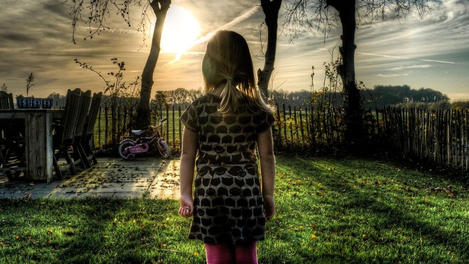 Tego typu działania międzynarodowe prawo kwalifikuje jako zbrodnie wojenne i akty ludobójstwa. źródło: https://pixabay.com/pl/535251/Skitterphoto/CC0 - domena publiczna