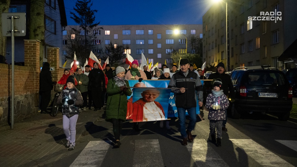 Marsze odbyły się w miastach w całej Polsce. Fot. Mateusz Papke [Radio Szczecin]