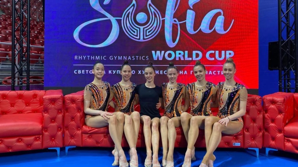 To pierwsza wygrana reprezentantek Polski w gimnastyce artystycznej w Pucharze Świata w jego 40-letniej historii. źródło: https://www.facebook.com/profile.php?id=100076003997686