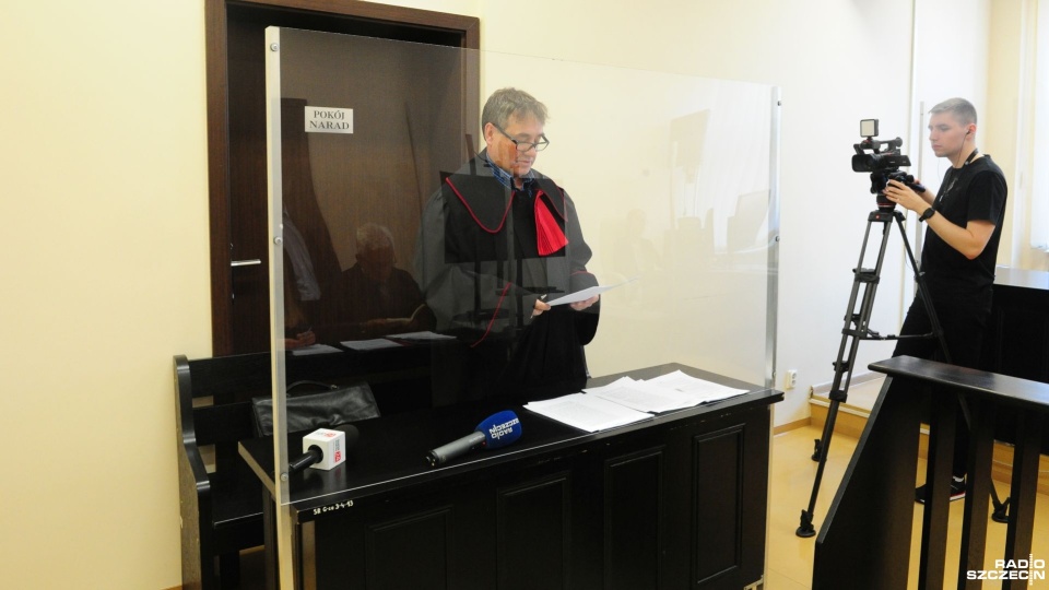 Oskarżony Tadeusz K. podczas rozprawy przyznał się do popełnionych czynów. Fot. Marcin Kokolus [Radio Szczecin]