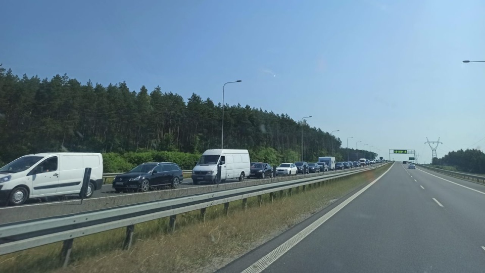 Na trasie S3 w kierunku Szczecina zwolnimy na wysokości Węzła Goleniów. źródło: Facebook Grupa Suszą! Szczecin