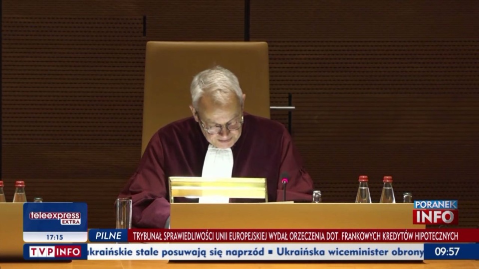 Sędziowie podzielili opinię rzecznika generalnego TSUE korzystną dla osób, które wzięły kredyty we frankach szwajcarskich. screen: TVP Info