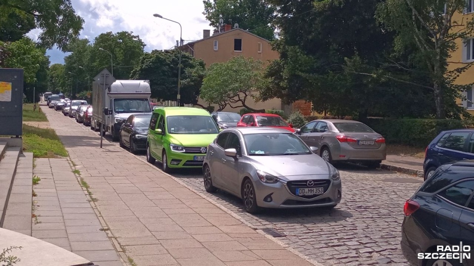Zakorkowane są również ulice Podjuch i Zdrojów - duże utrudnienia są na Metalowej i Radosnej, a także na Batalionów Chłopskich. Fot. Tomasz Duklanowski [Radio Szczecin]