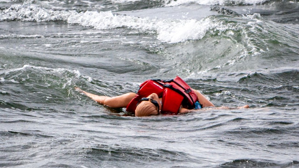 Morska Służba Poszukiwania i Ratownictwa zabezpiecza wody do 6 mil morskich od brzegu. W sumie pracuje tam 300 ratowników zawodowych i 120 ochotników. Fot. Grzegorz Gibas [Radio Szczecin]