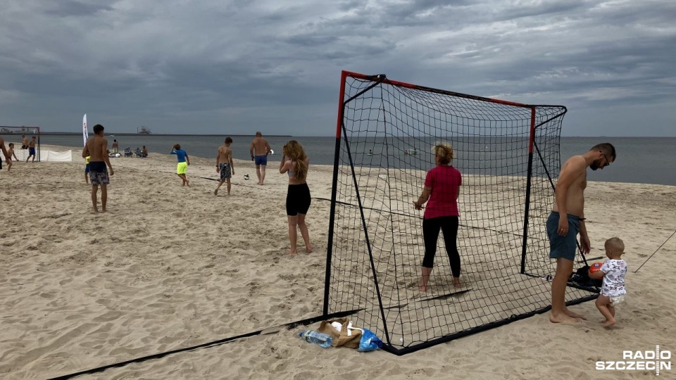 Cała strefa na przytorskiej plaży jest za darmo i będzie dostępna w każdy weekend do końca wakacji. Fot. Joanna Maraszek [Radio Szczecin]