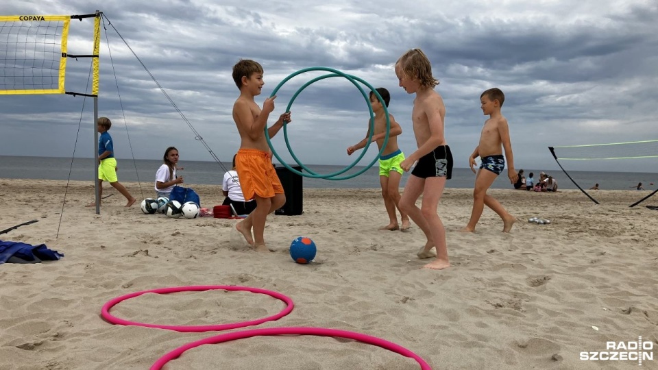 Cała strefa na przytorskiej plaży jest za darmo i będzie dostępna w każdy weekend do końca wakacji. Fot. Joanna Maraszek [Radio Szczecin]