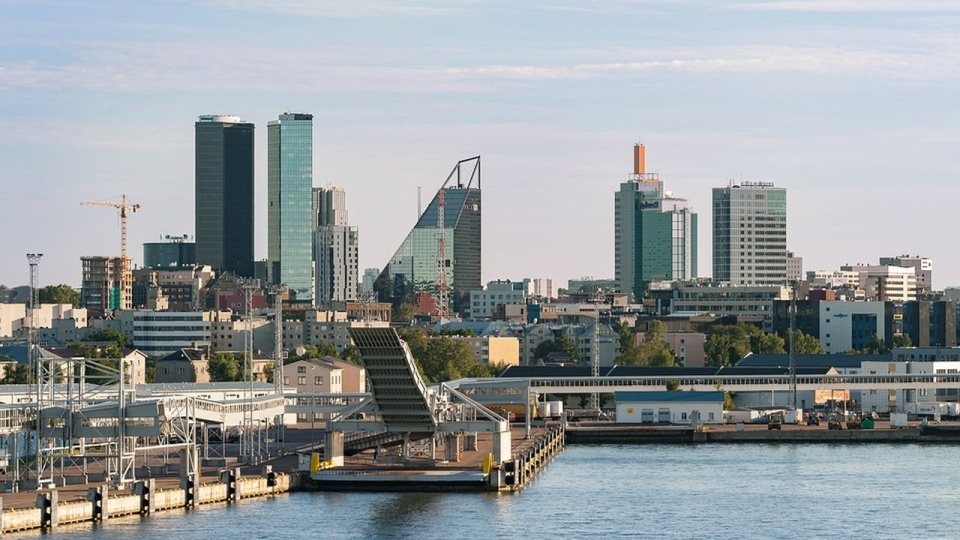 Estonia graniczy z Łotwą od południa i z Rosją od wschodu oraz z Finlandią przez Zatokę Fińską. źródło: https://pixabay.com/pl/889879/Angelo_Giordano/CC0 - domena publiczna