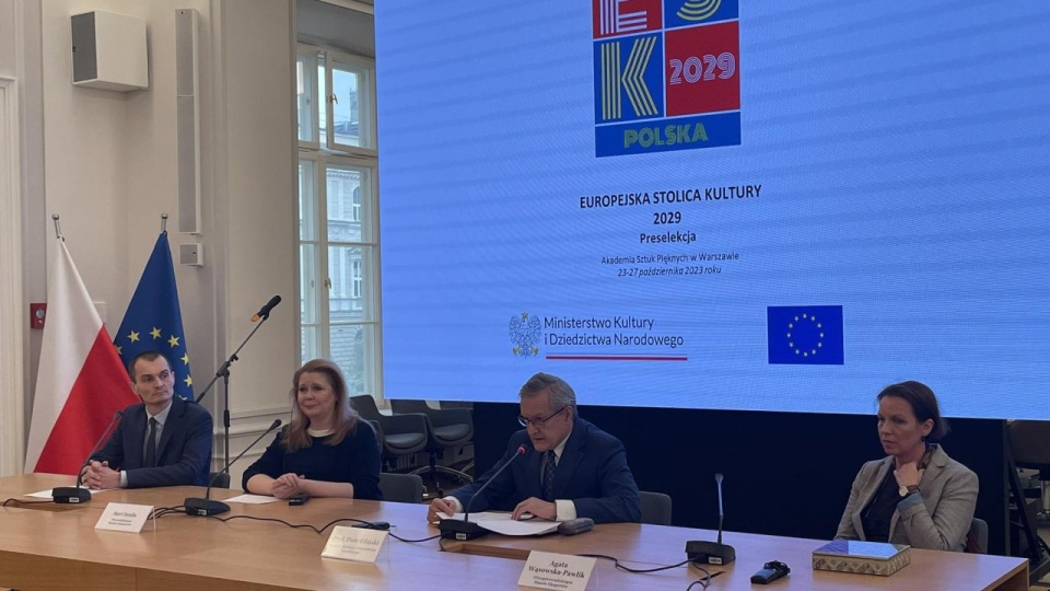 Minister kultury i dziedzictwa narodowego Piotr Gliński gratulował wszystkim uczestnikom konkursu. źródło: https://twitter.com/kultura_gov_pl